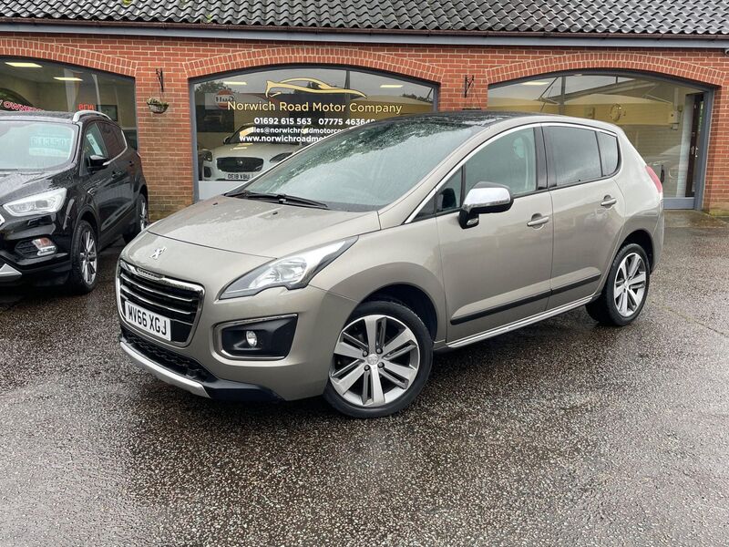 PEUGEOT 3008