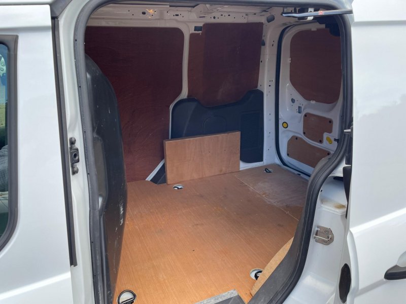 FORD TRANSIT CONNECT