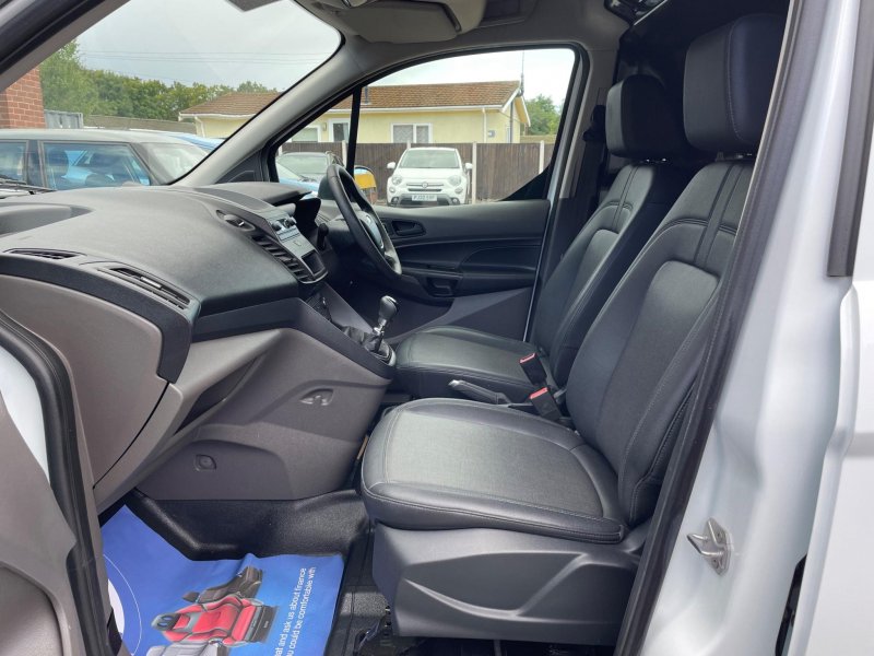 FORD TRANSIT CONNECT