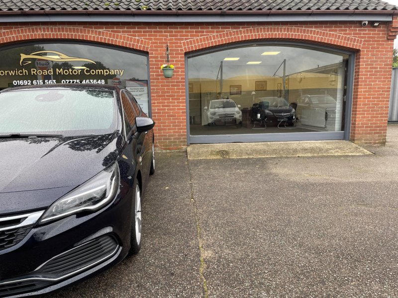 VAUXHALL ASTRA