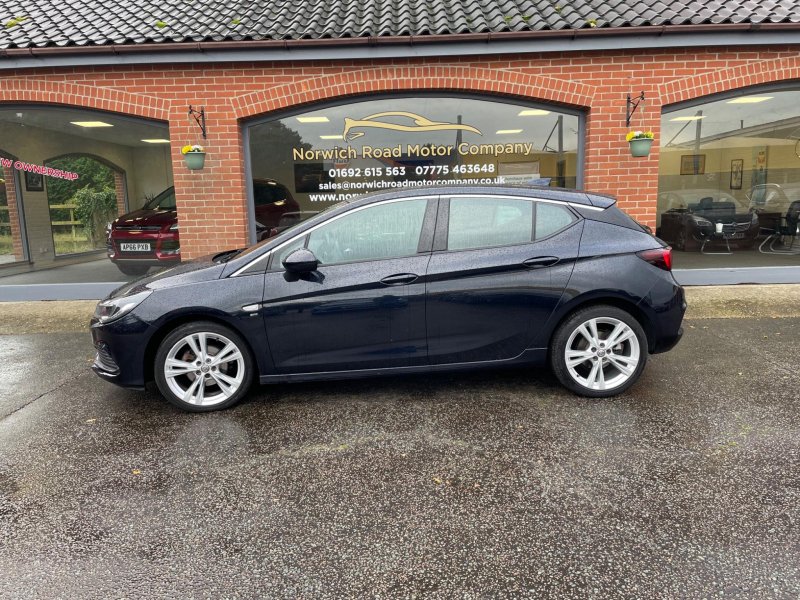 VAUXHALL ASTRA