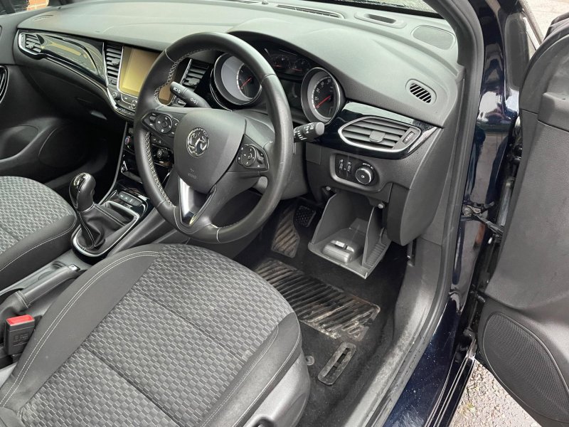 VAUXHALL ASTRA