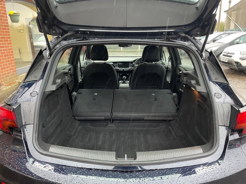 VAUXHALL ASTRA