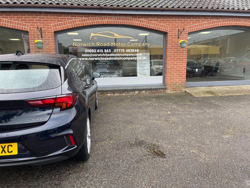 VAUXHALL ASTRA