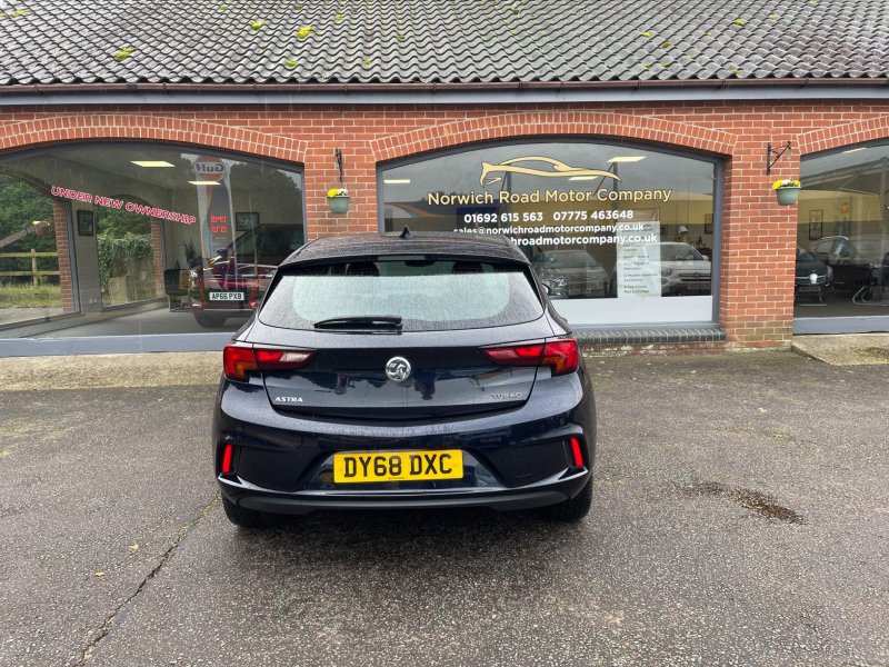 VAUXHALL ASTRA