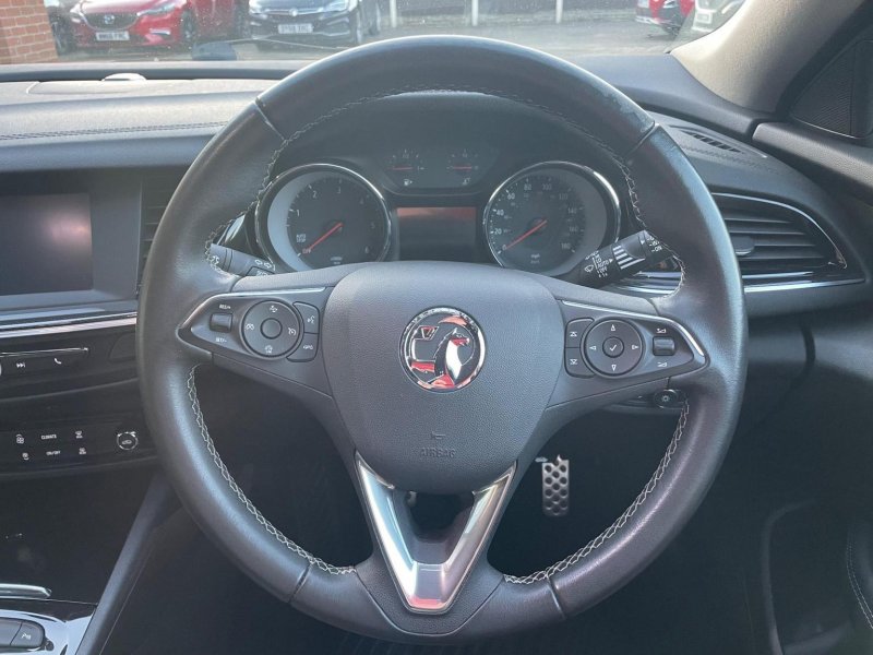 VAUXHALL INSIGNIA