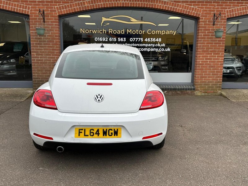 VOLKSWAGEN BEETLE