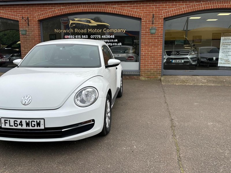 VOLKSWAGEN BEETLE