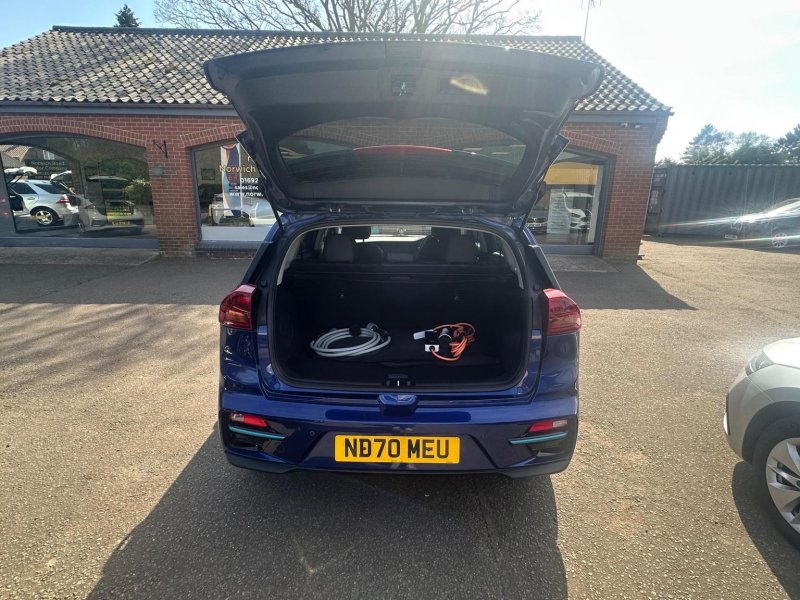 KIA NIRO