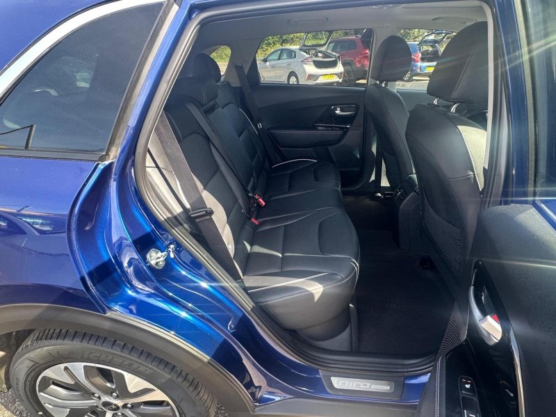 KIA NIRO