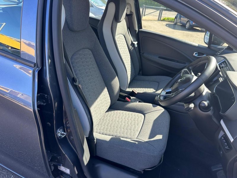 RENAULT ZOE