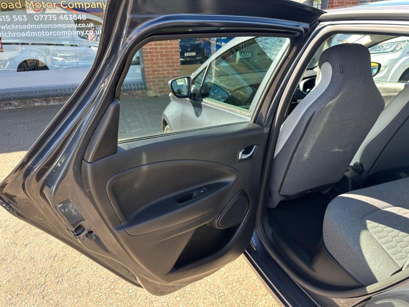 RENAULT ZOE
