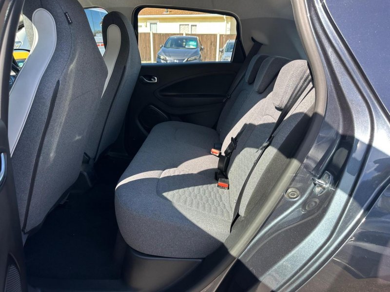RENAULT ZOE