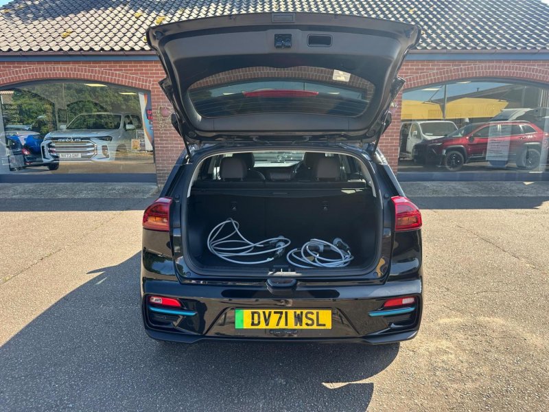 KIA NIRO