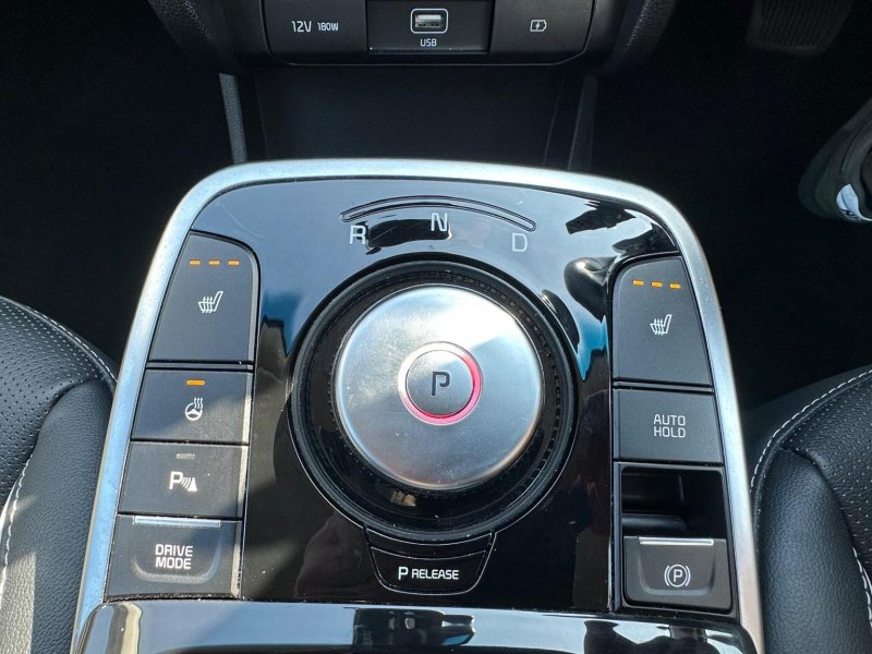 KIA NIRO