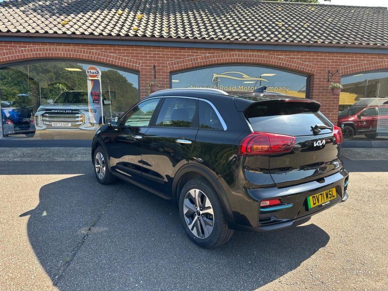 KIA NIRO