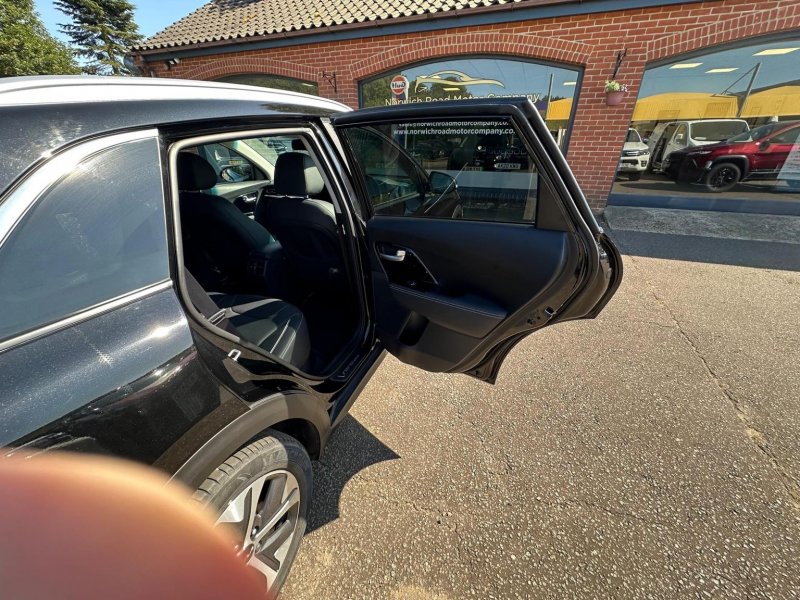 KIA NIRO