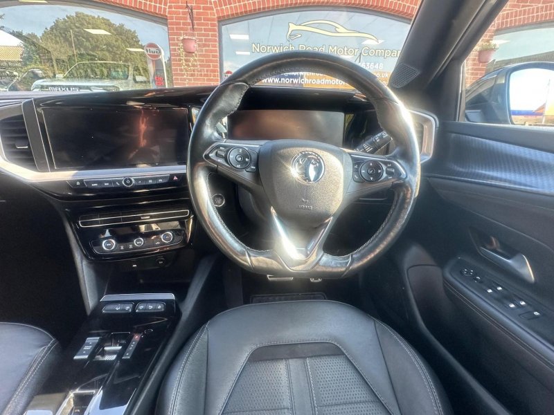 VAUXHALL MOKKA