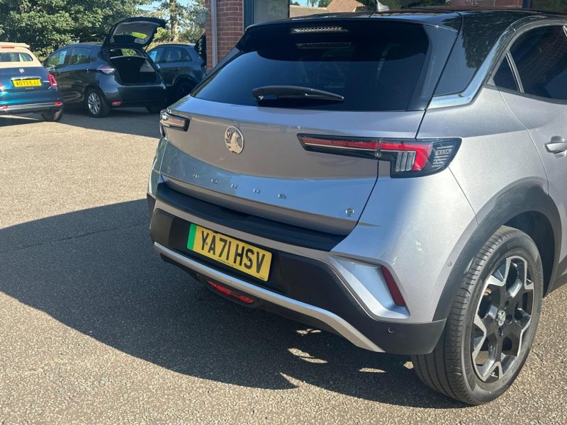 VAUXHALL MOKKA